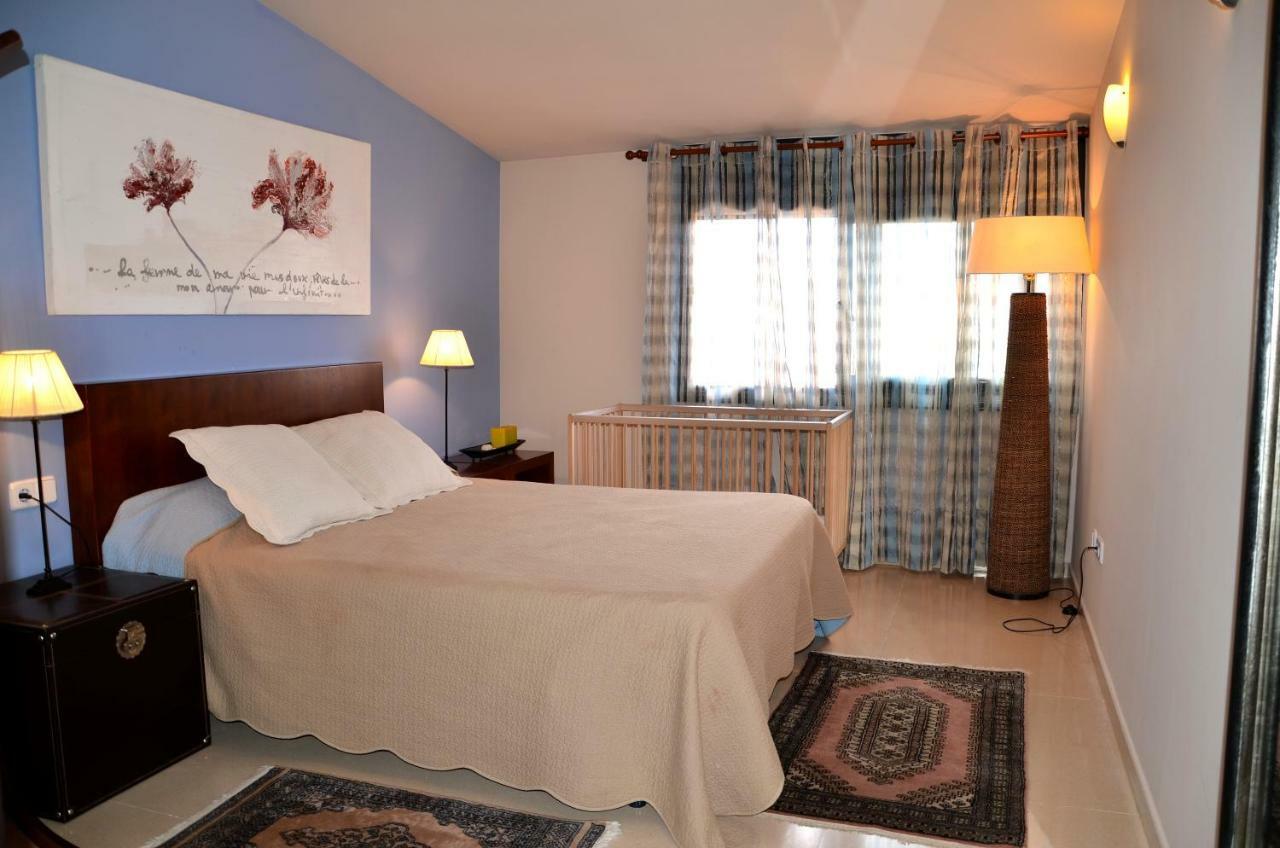 Playa Costa Barcelona Apartment *