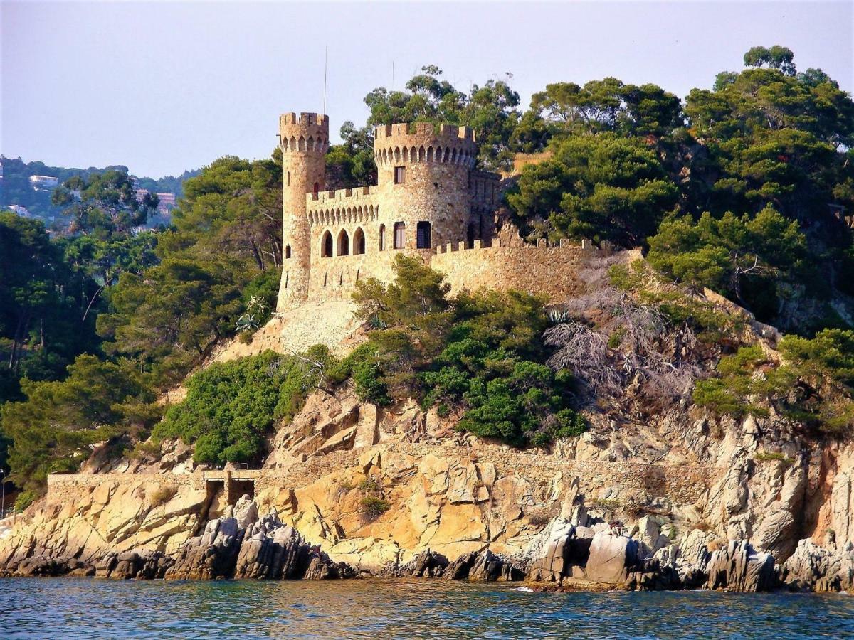 Playa Costa Barcelona